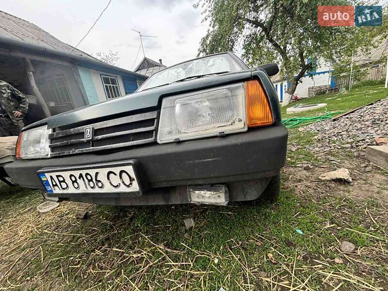 Седан ВАЗ 21099 2000 в 