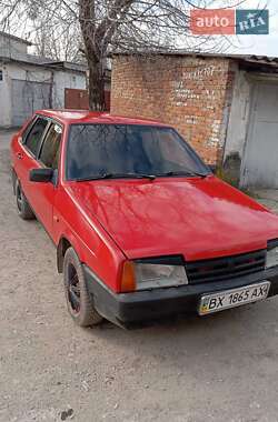 Седан ВАЗ 21099 1993 в Чемеровцах