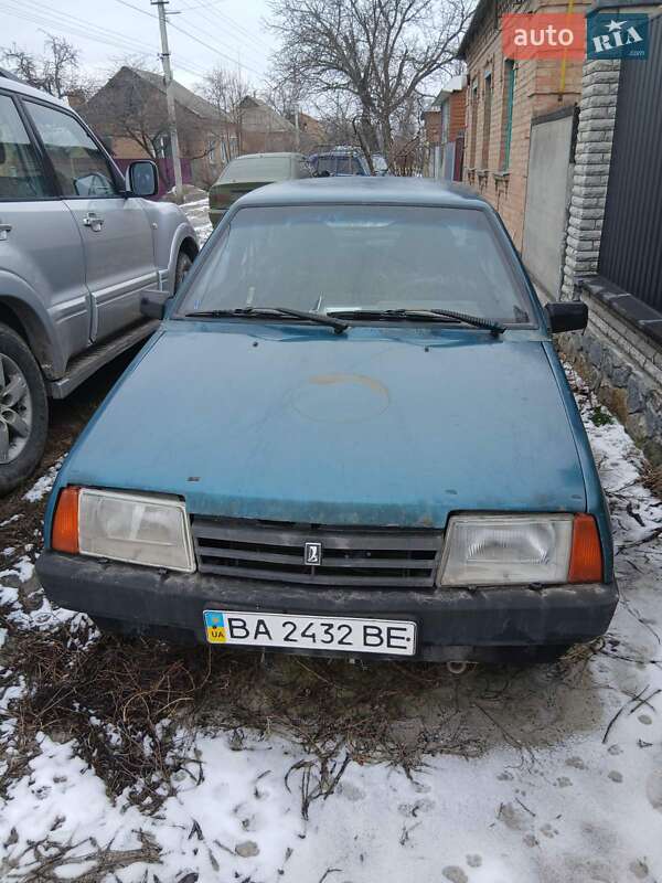 Седан ВАЗ / Lada 21099 2001 в Кропивницькому
