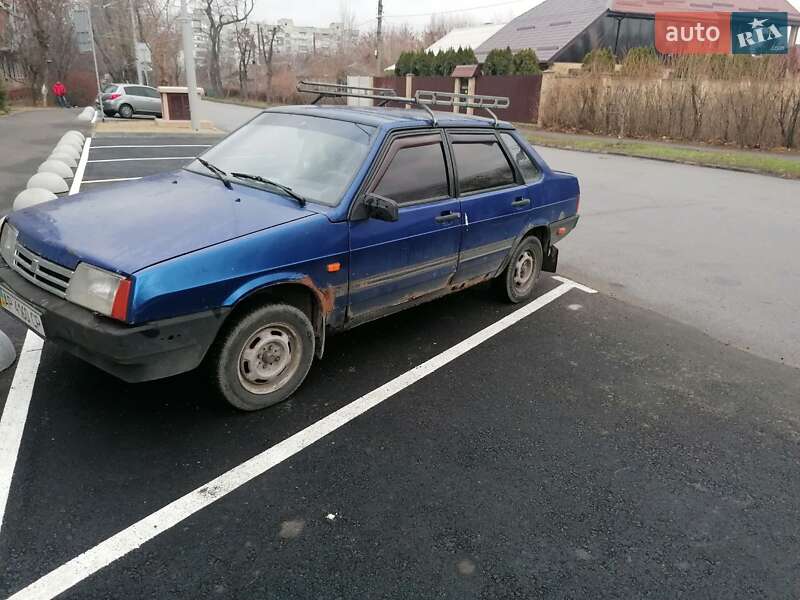 Седан ВАЗ / Lada 21099 2003 в Запоріжжі
