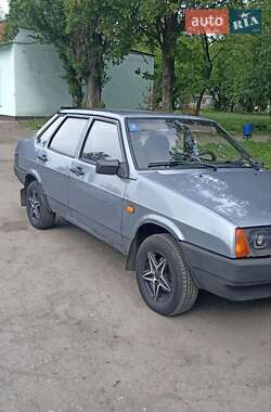 Седан ВАЗ 21099 2011 в 