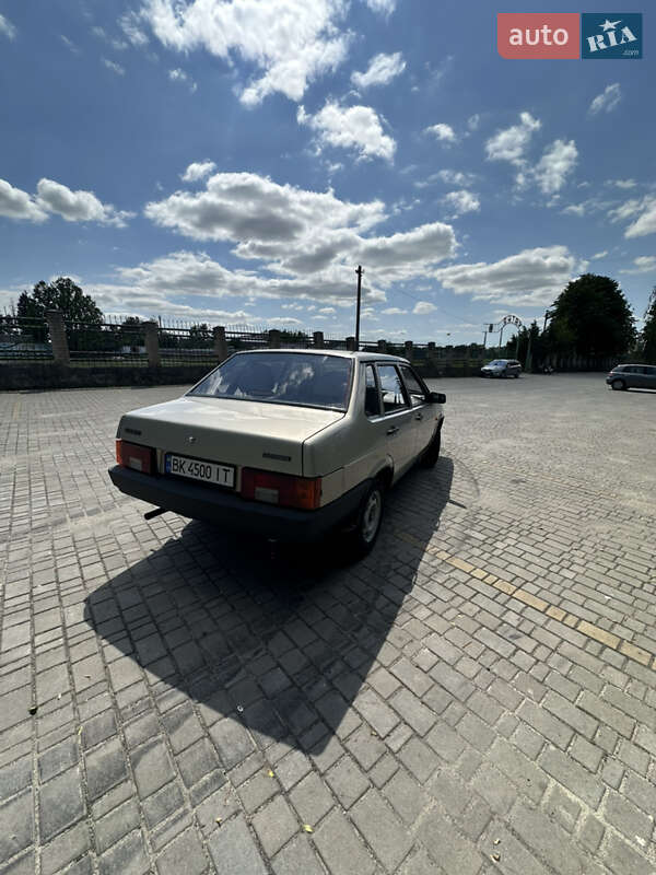 Седан ВАЗ / Lada 21099 2009 в Владимирце