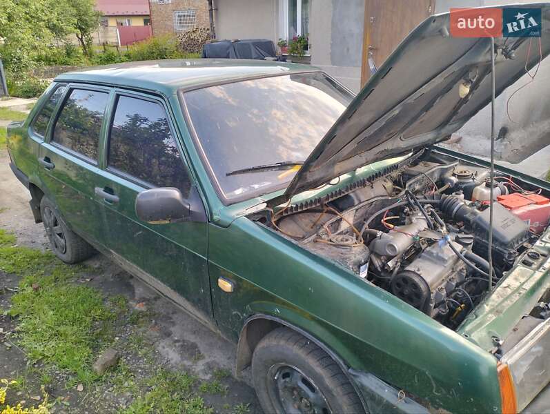 ВАЗ / Lada 21099 2002
