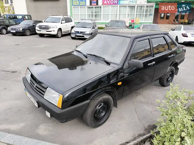 ВАЗ / Lada 21099