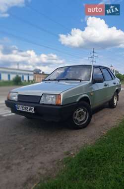 Седан ВАЗ 21099 2002 в Полтаві