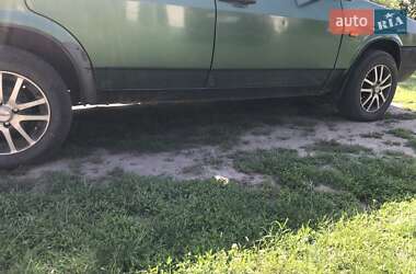 Седан ВАЗ / Lada 21099 2001 в Черкасах