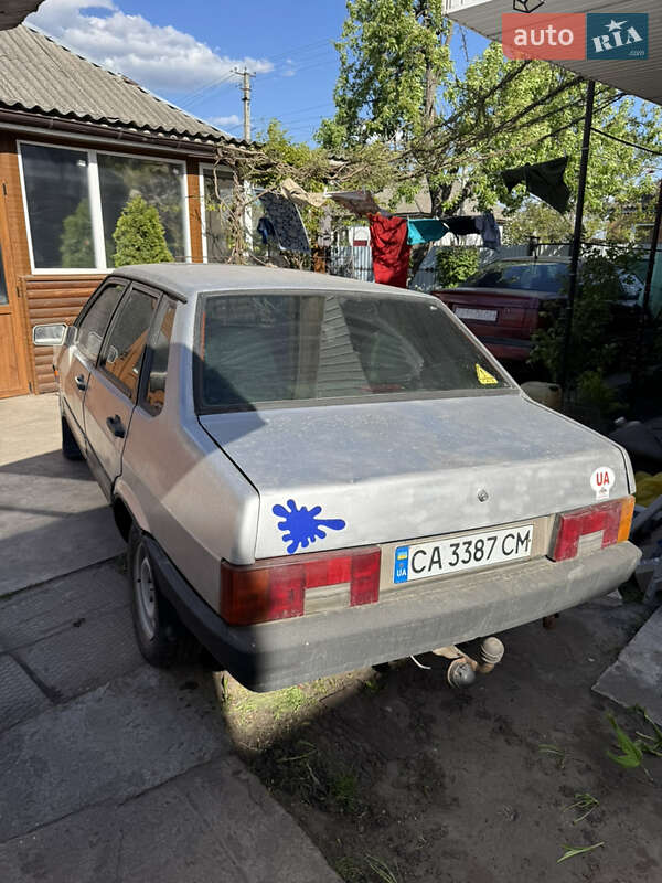 Седан ВАЗ / Lada 21099 1995 в Черкасах