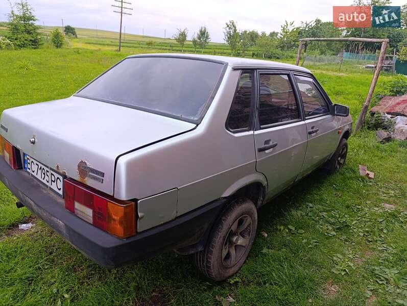 Седан ВАЗ / Lada 21099 2002 в Самборі