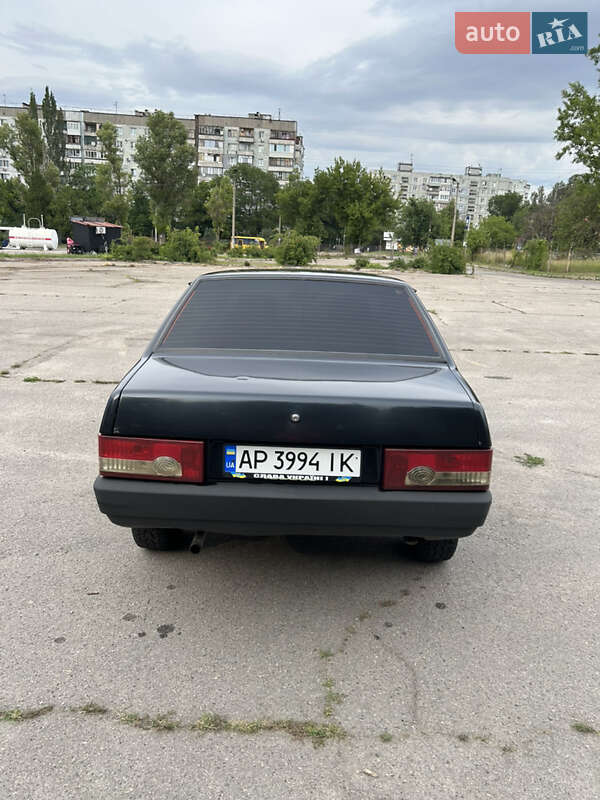 Седан ВАЗ / Lada 21099 2000 в Запорожье