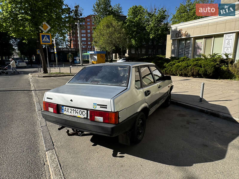 Седан ВАЗ / Lada 21099 2002 в Харкові