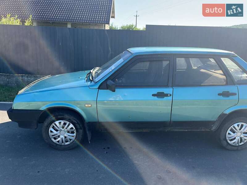 ВАЗ / Lada 21099 2001