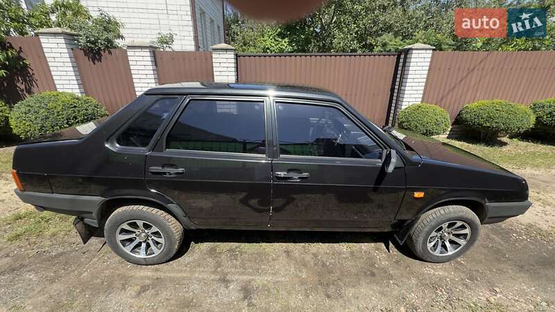 Седан ВАЗ / Lada 21099 2006 в Киеве