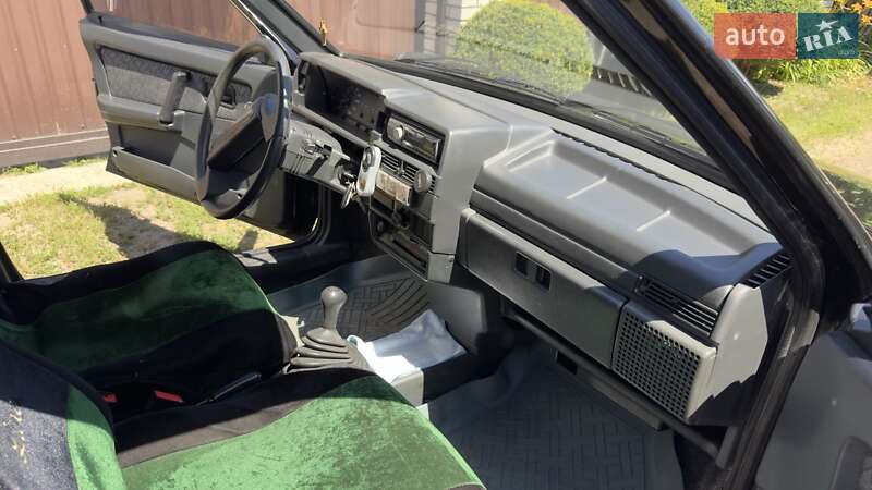 Седан ВАЗ / Lada 21099 2006 в Киеве