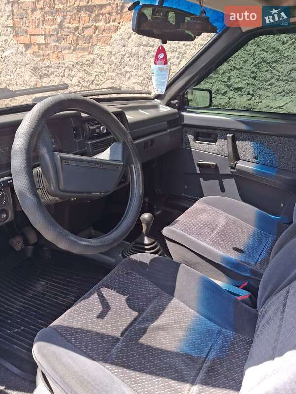 Седан ВАЗ / Lada 21099 2004 в Первомайську фото 2 Седан ВАЗ / Lada 21099 2004 в Первомайську