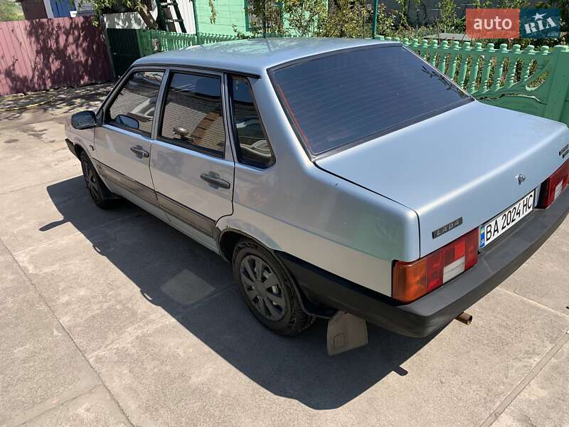 Седан ВАЗ / Lada 21099 2005 в Днепре