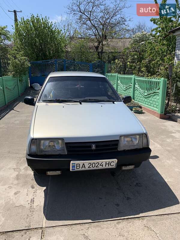 Седан ВАЗ / Lada 21099 2005 в Днепре