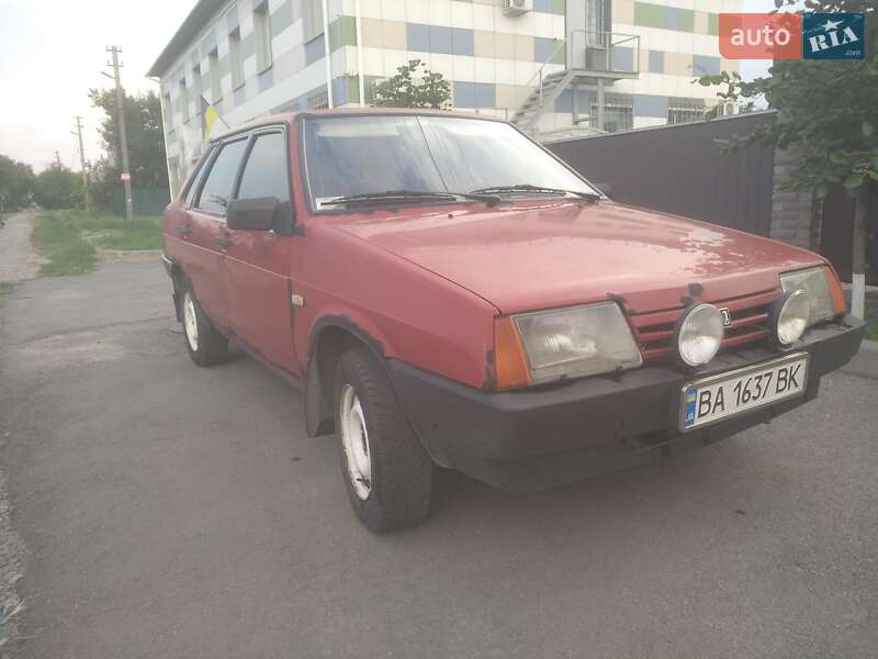 Седан ВАЗ / Lada 21099 1994 в Днепре