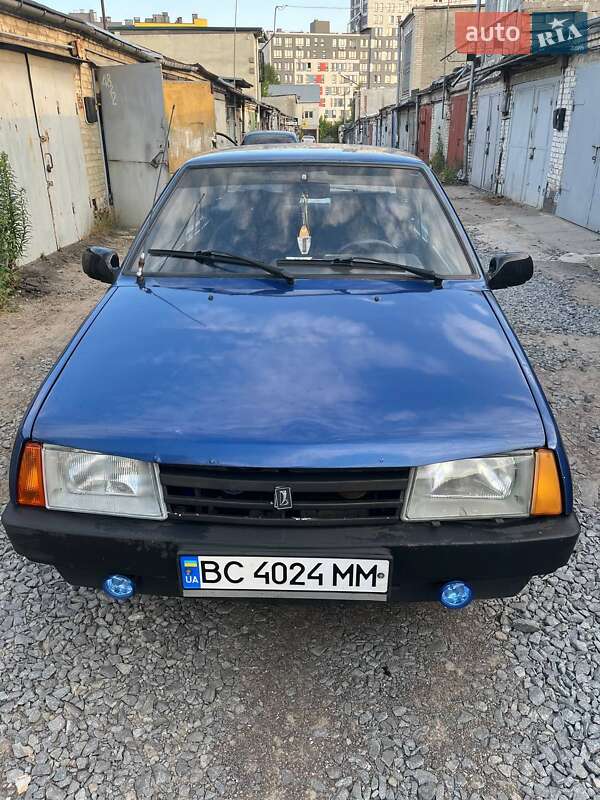 ВАЗ / Lada 21099 2000