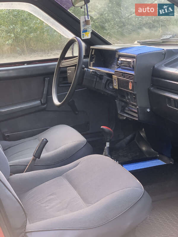 Седан ВАЗ / Lada 21099 1997 в Киеве