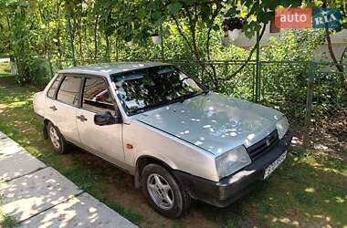 Седан ВАЗ 21099 2003 в Великом Березном
