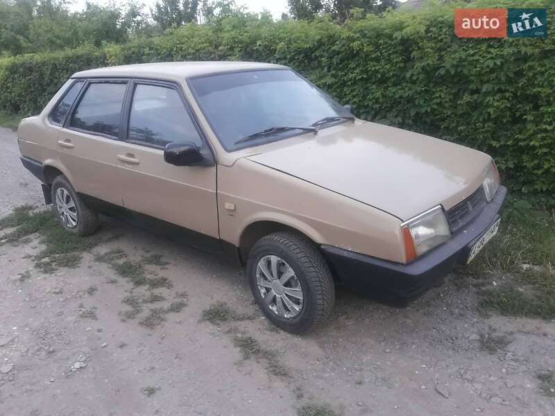 Седан ВАЗ / Lada 21099 1991 в Полтаві фото Седан ВАЗ / Lada 21099 1991 в Полтаві