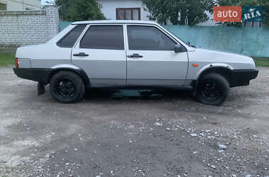 Седан ВАЗ 21099 2005 в 