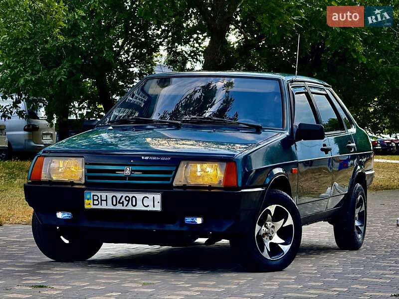 ВАЗ / Lada 21099 1999