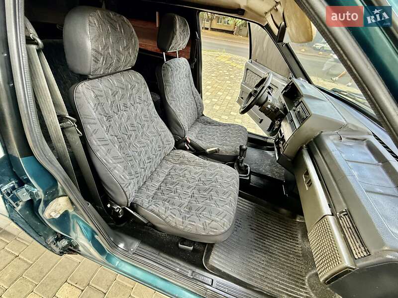 Седан ВАЗ / Lada 21099 1999 в Одессе