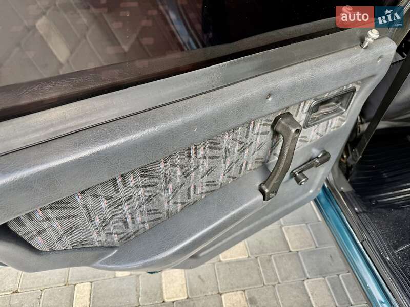 Седан ВАЗ / Lada 21099 1999 в Одессе