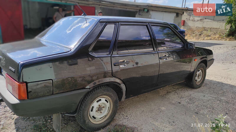 Седан ВАЗ / Lada 21099 2007 в Южноукраинске