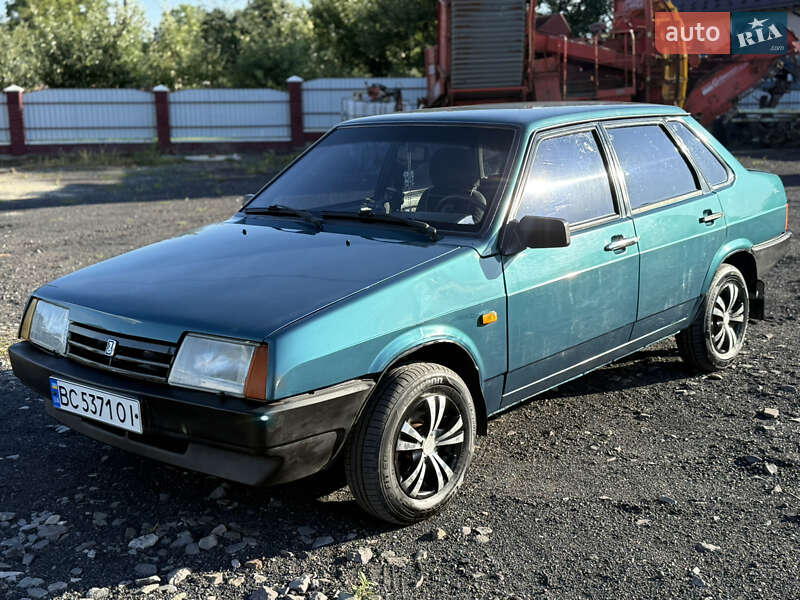 Седан ВАЗ / Lada 21099 1999 в Радехові