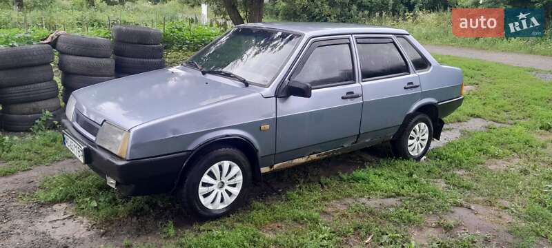 Седан ВАЗ / Lada 21099 2007 в Луцьку