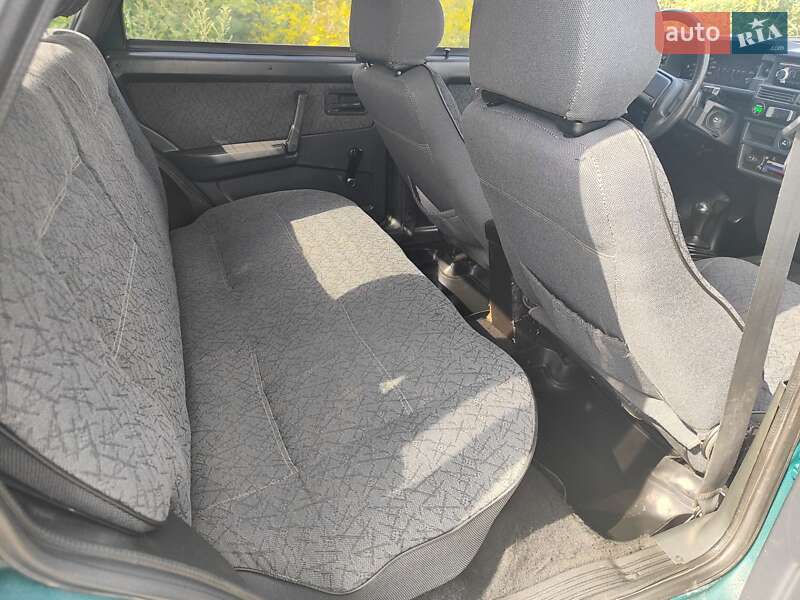 Седан ВАЗ / Lada 21099 2004 в Славуте