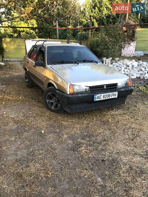 ВАЗ / Lada 21099 2000