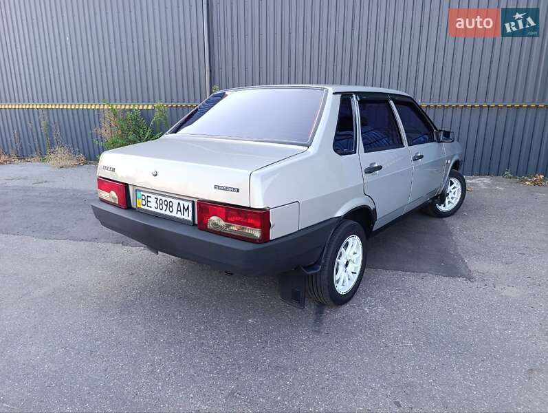 Седан ВАЗ / Lada 21099 2008 в Миколаєві