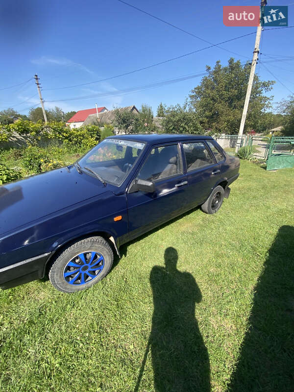 Седан ВАЗ / Lada 21099 2006 в Здолбунове