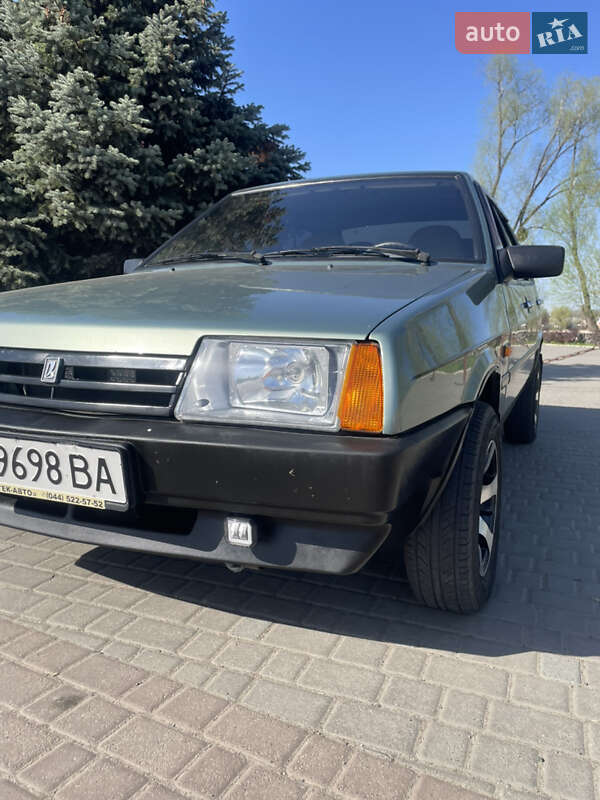 Седан ВАЗ / Lada 21099 2008 в Києві