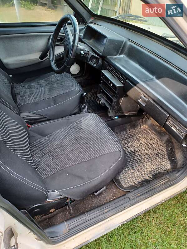 Седан ВАЗ / Lada 21099 1992 в Новояворовске фото 8 Седан ВАЗ / Lada 21099 1992 в Новояворовске
