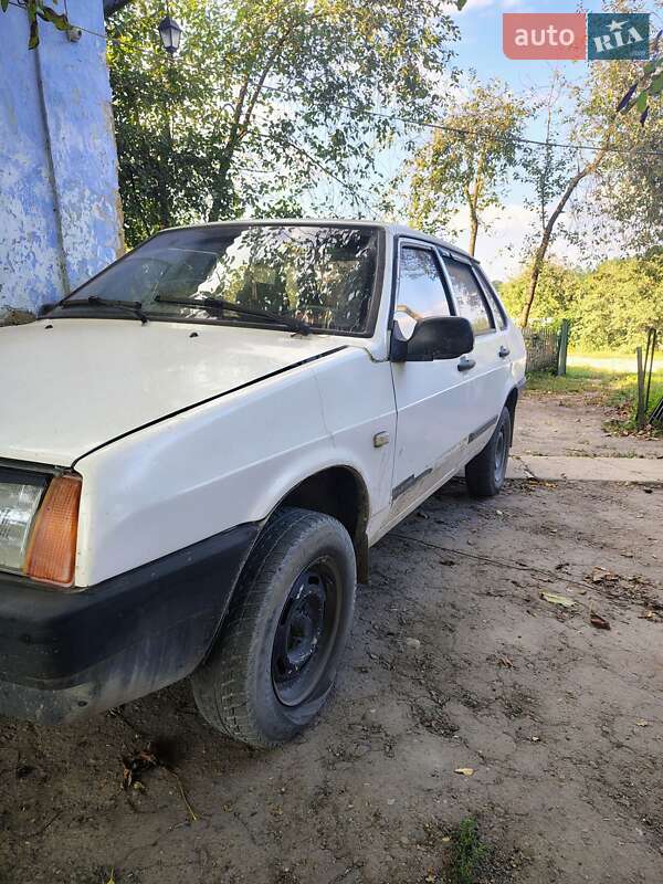 Седан ВАЗ / Lada 21099 1992 в Ярмолинцах