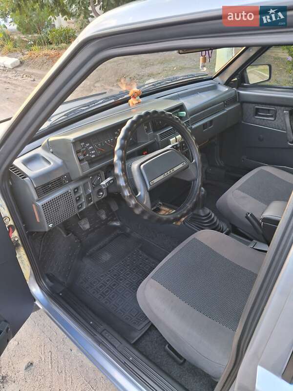 Седан ВАЗ / Lada 21099 2006 в Николаеве