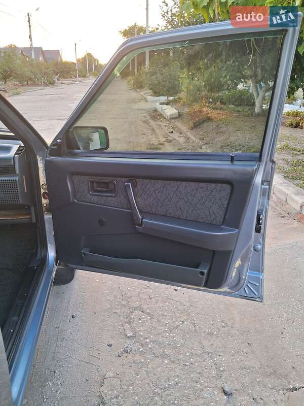 Седан ВАЗ / Lada 21099 2006 в Николаеве