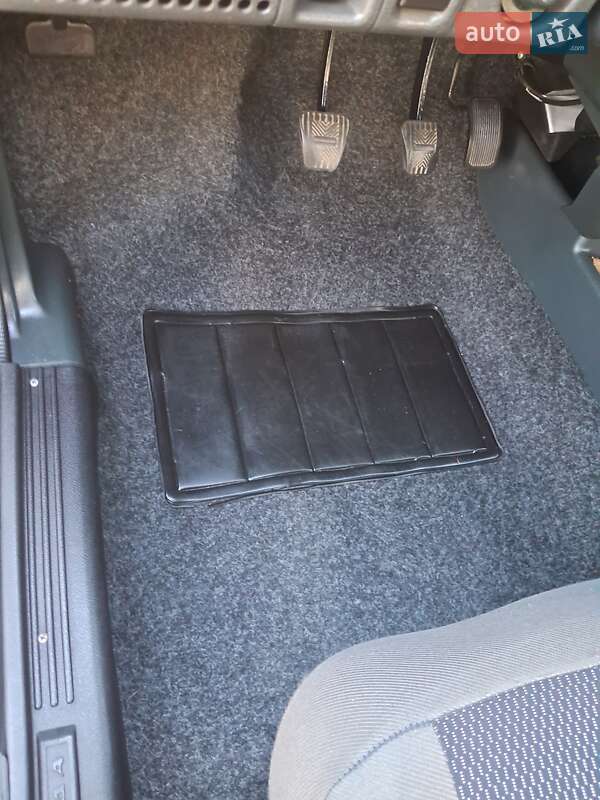 Седан ВАЗ / Lada 21099 2006 в Николаеве