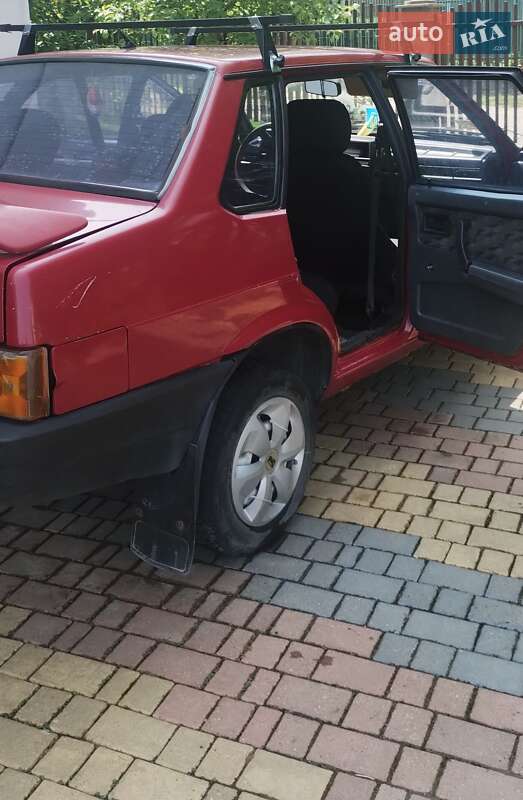 Седан ВАЗ / Lada 21099 1993 в Самборі