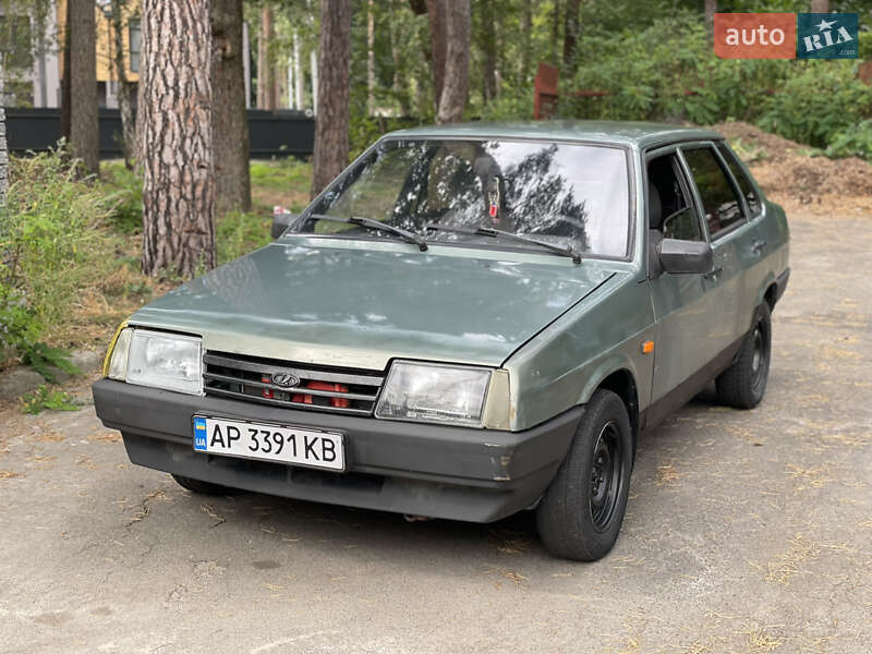 Седан ВАЗ / Lada 21099 2008 в Буче
