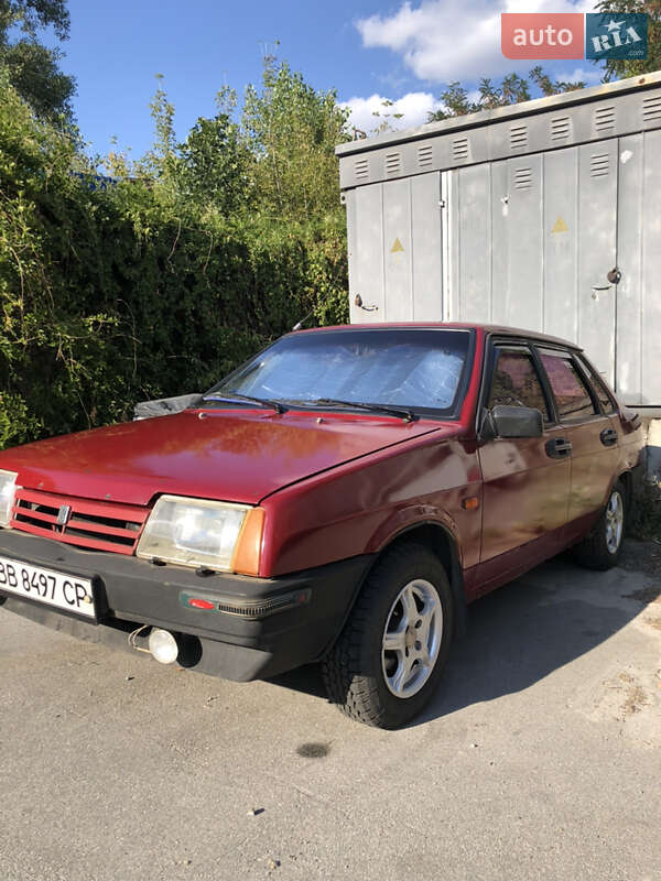 Седан ВАЗ / Lada 21099 1998 в Днепре