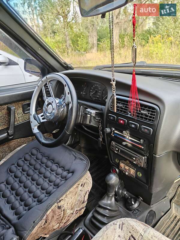 Седан ВАЗ / Lada 21099 1997 в Киеве