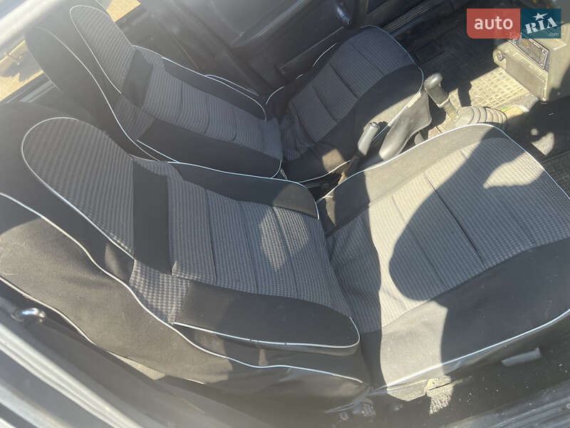 Седан ВАЗ / Lada 21099 1995 в Ровно