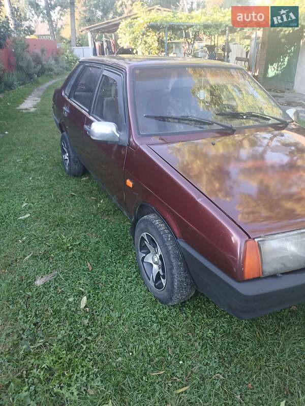 Седан ВАЗ / Lada 21099 1996 в Кам'янці-Бузькій