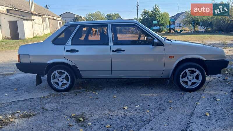 Седан ВАЗ / Lada 21099 2006 в Балаклее
