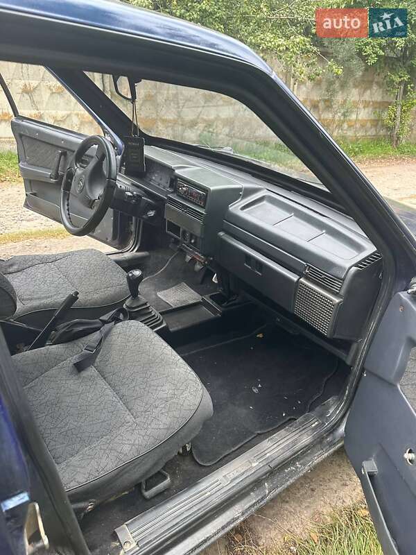 Седан ВАЗ / Lada 21099 2004 в Рівному